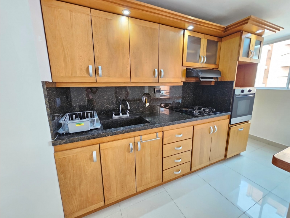 VENTA APARTAMENTO LAURELES EDIFICIO EXCLUSIVO — foto 4