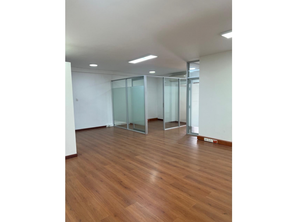 Arriendo oficina en Centro Historico - Santa Marta - 3