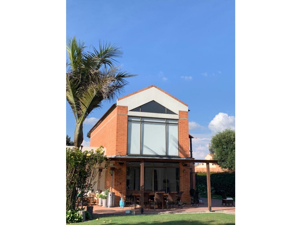 CASA EN VENTA GUAYMARAL