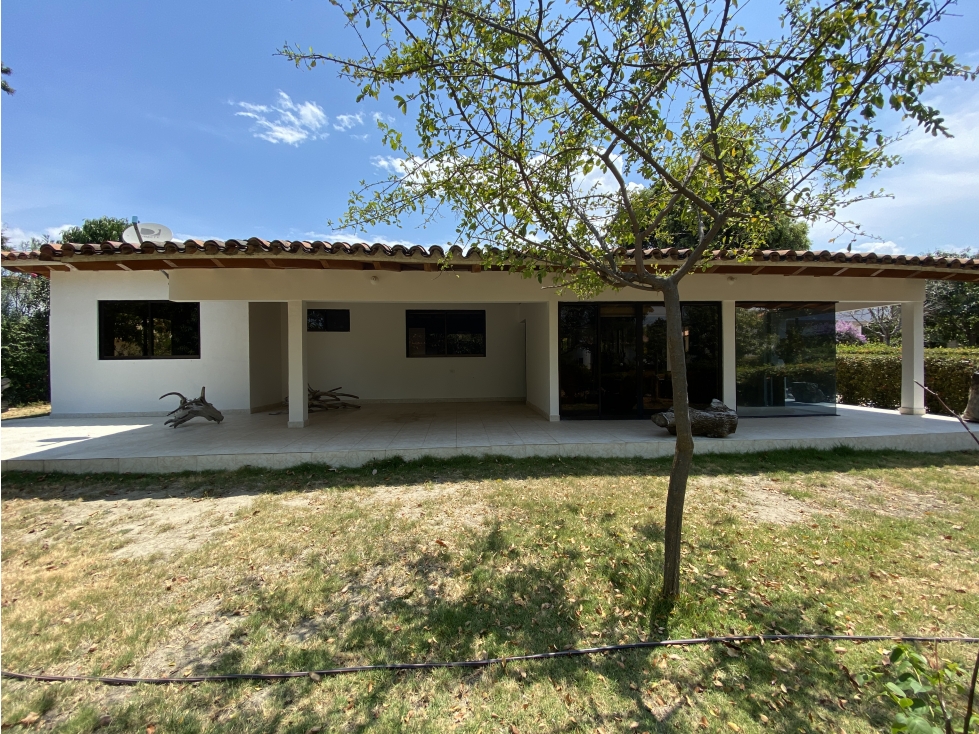 Venta de cabaña en frente de la playa, en Don Jaca, Santa Marta