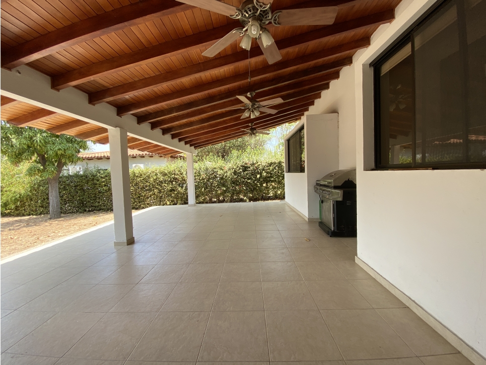 Venta de cabaña en frente de la playa, en Don Jaca, Santa Marta - 2