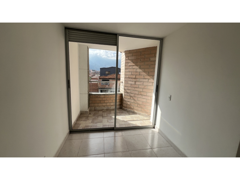 Venta Duplex 5 piso Panameriano- Niquia — foto 3