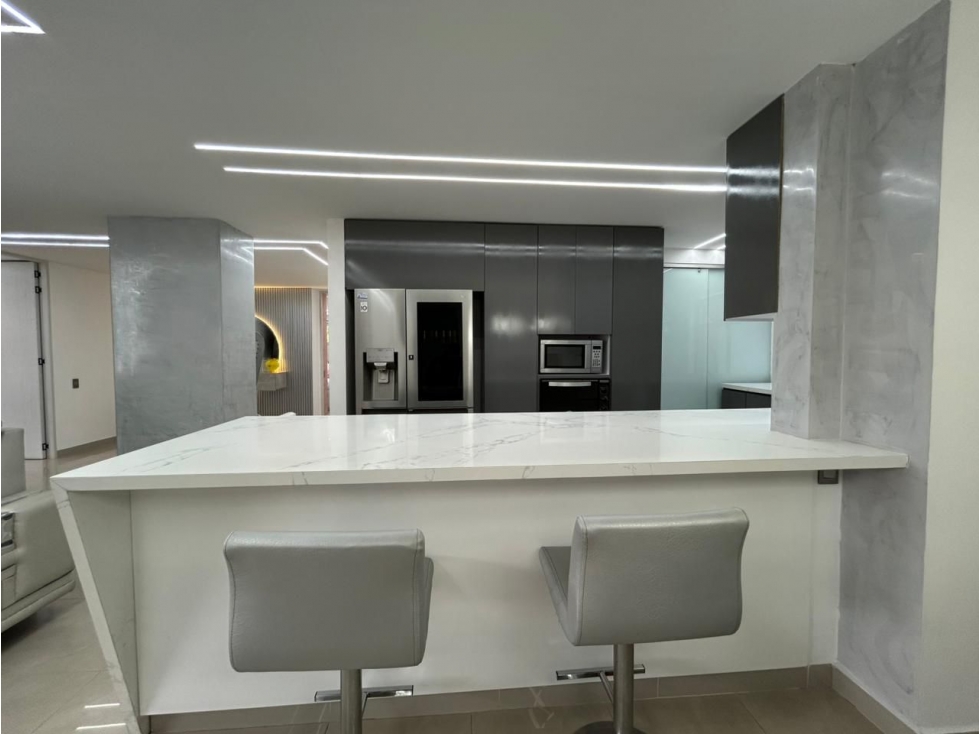 Apartamento En Arriendo En El Poblado — foto 3