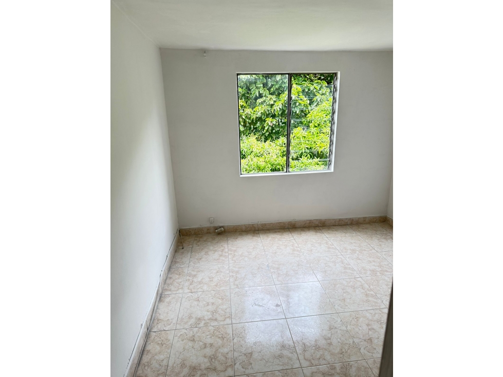 APARTAMANETO EN VENTA EN LA MILAGROSA — foto 2