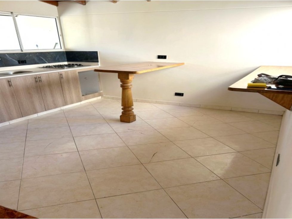 Casa En Arriendo Santa Lucía Medellín — foto 3