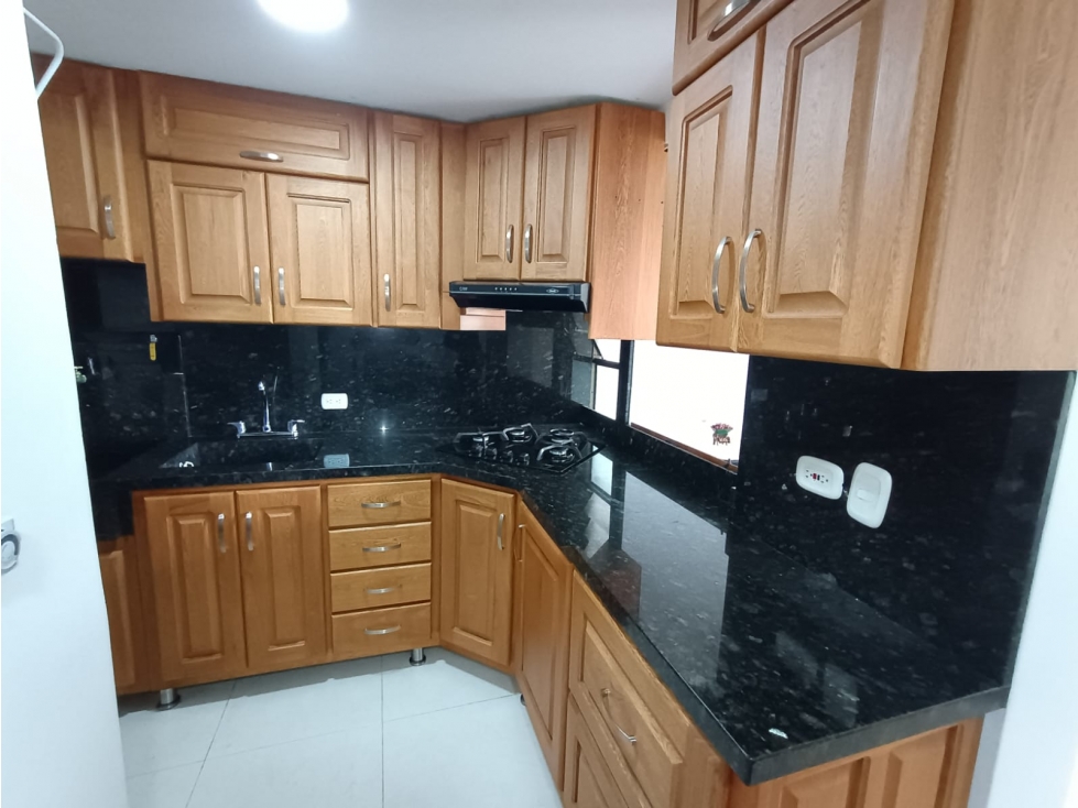 Apartamento En Venta Rodeo Alto Medellín — foto 3