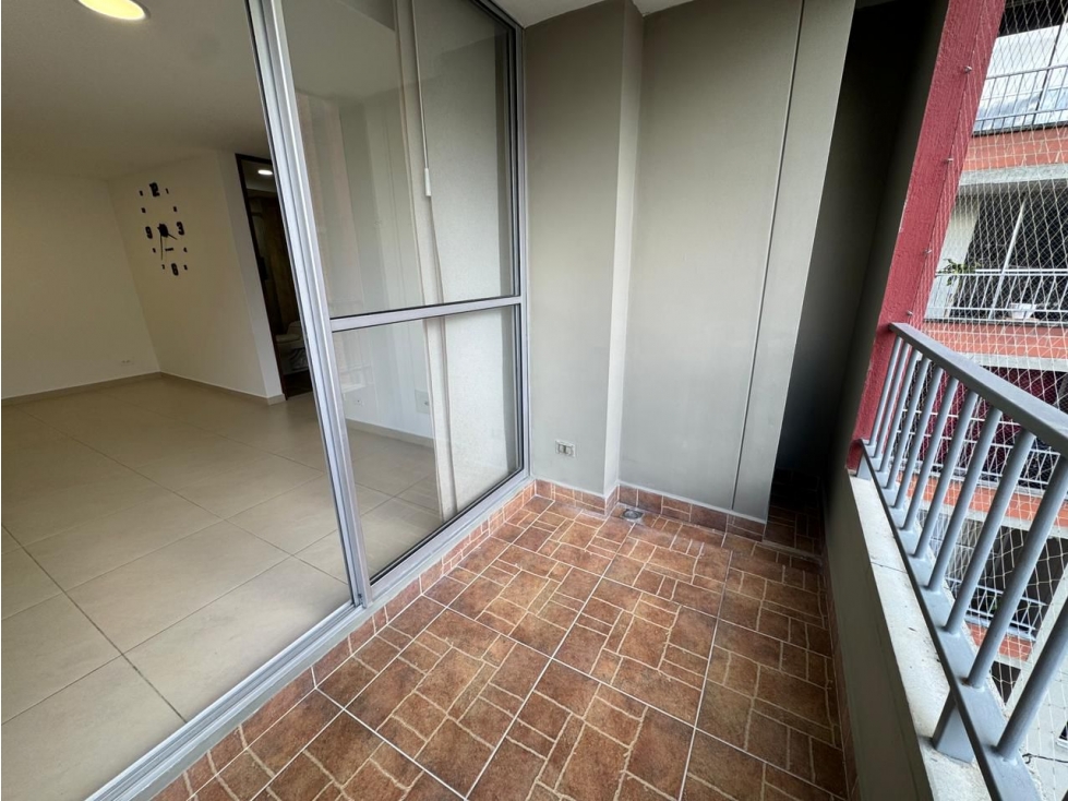 Apartamento En Venta La Alcalá Bello