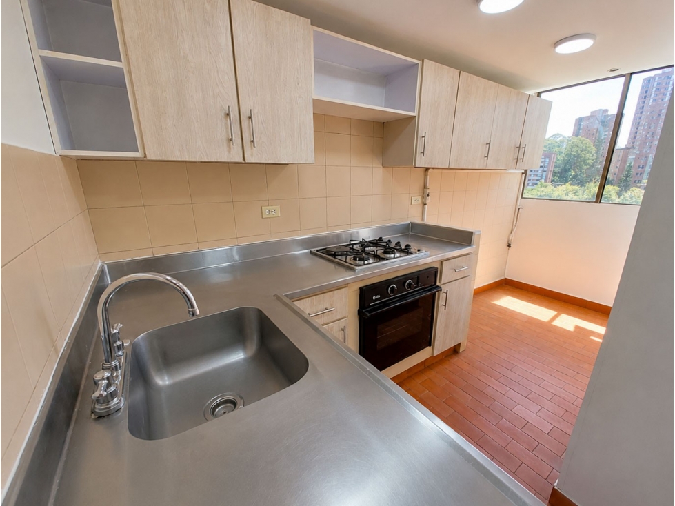 Apartamento En Arriendo En El Poblado Medellín — foto 4