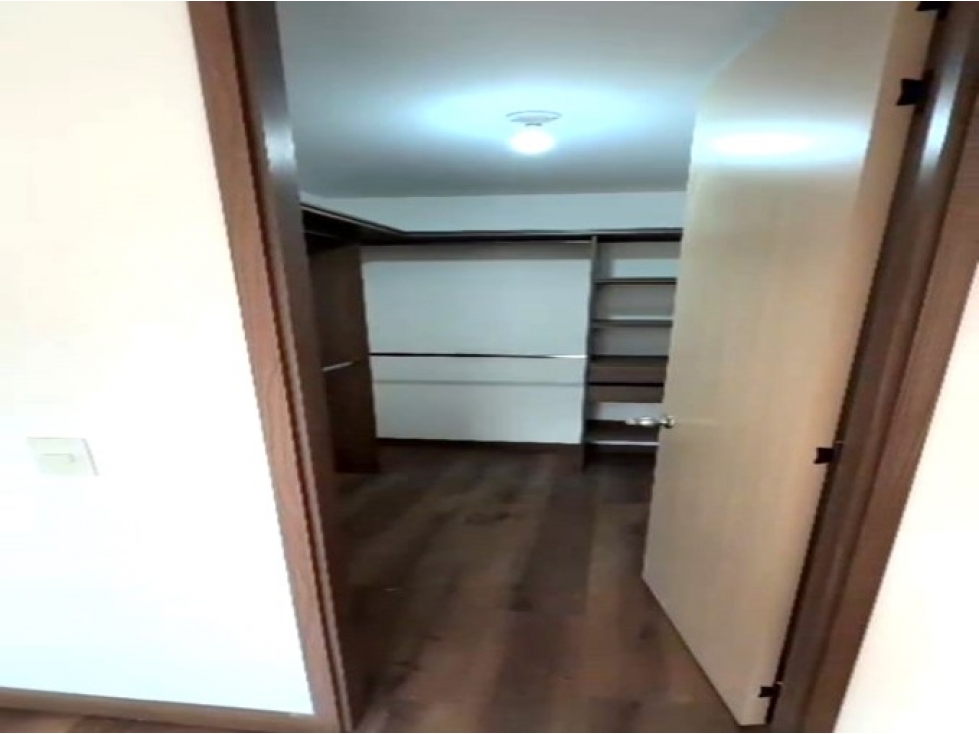 Venta De Apartamento en Calasanz — foto 3