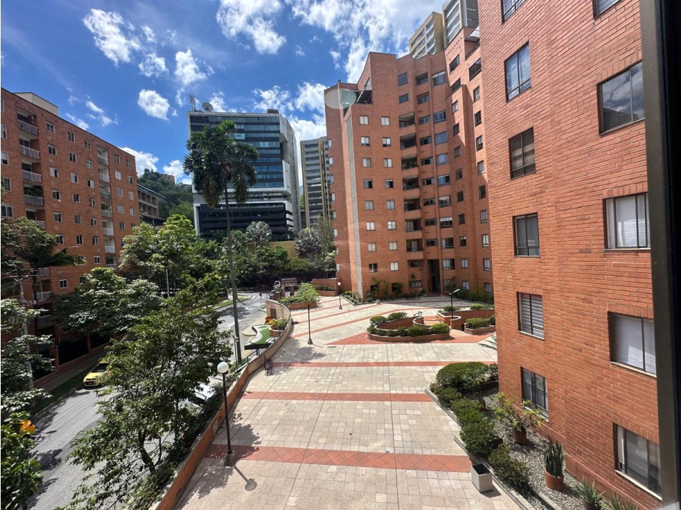Arriendo apartamento en el Poblado