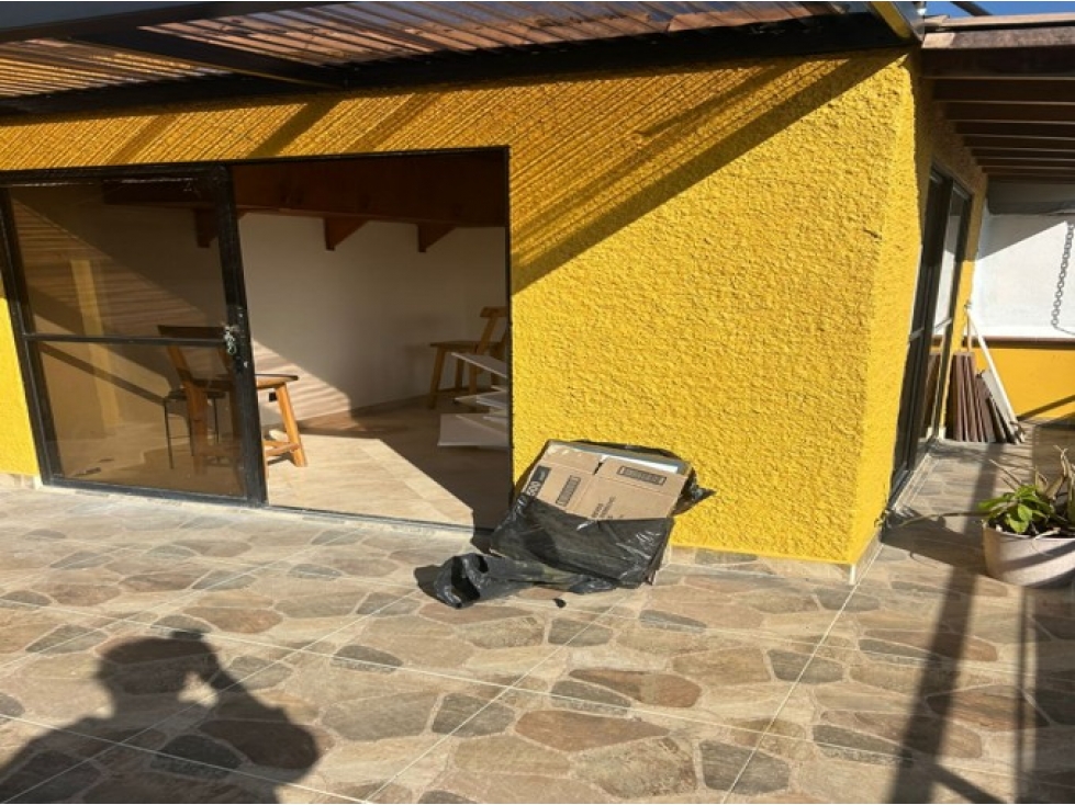 Casa En Arriendo Santa Lucía Medellín — foto 2