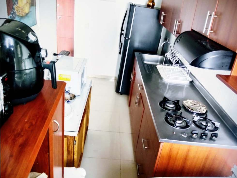 Apartamento en Venta En Loma De Los Bernal Parte Alta-Altavista — foto 6