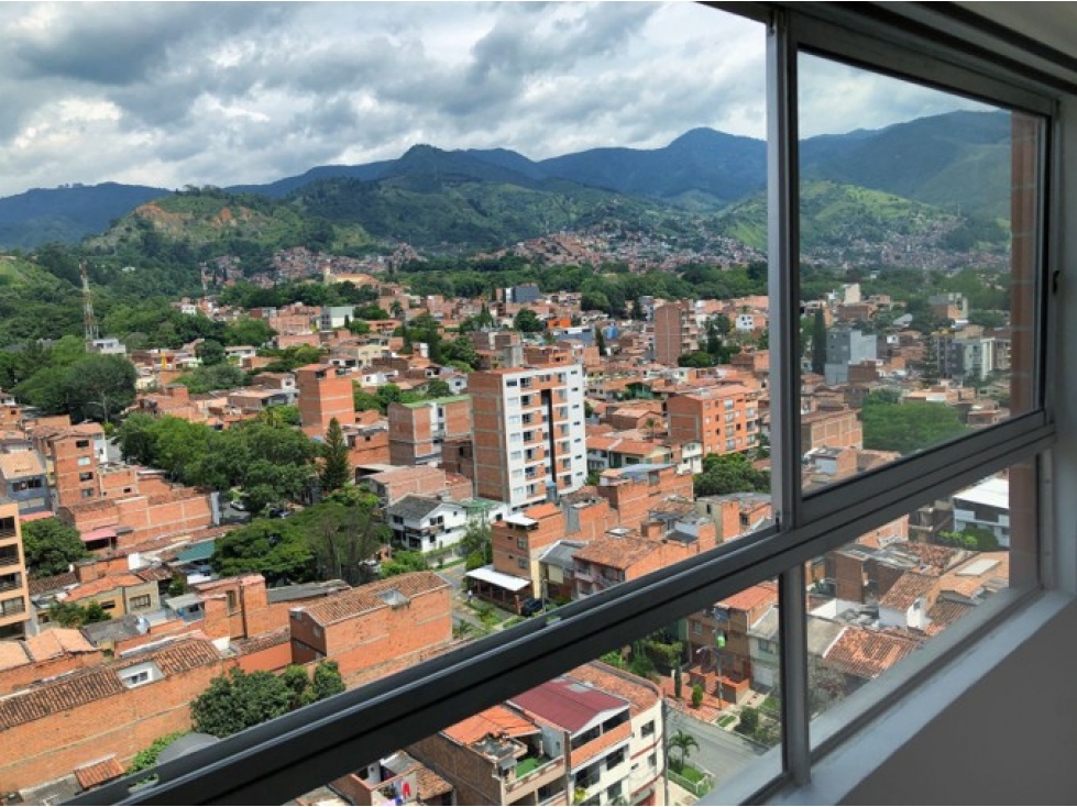 Apartaestudio en Venta en Cristóbal la América en Medellin