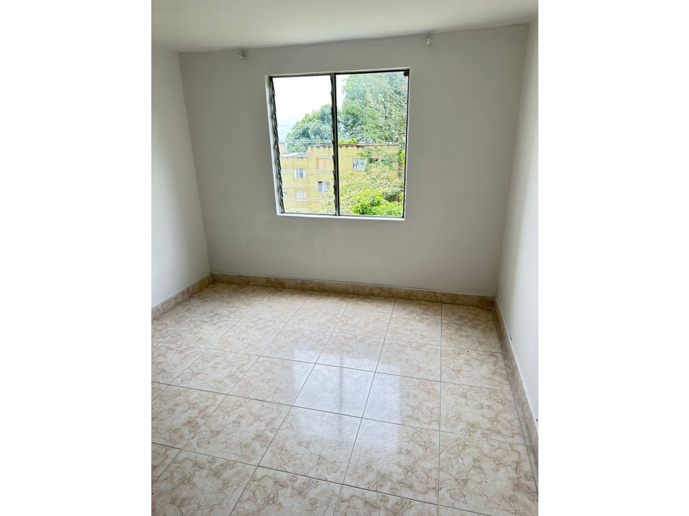 APARTAMANETO EN VENTA EN LA MILAGROSA — foto 4
