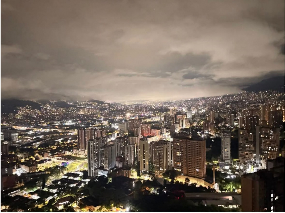 Apartamento En Venta Las Lomitas Sabaneta