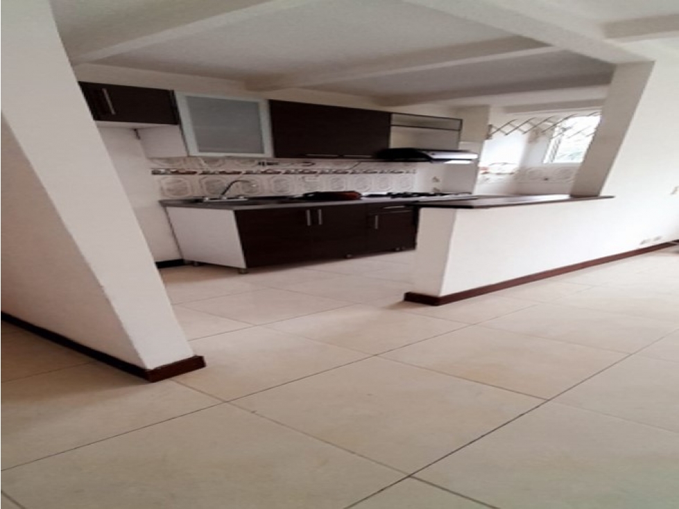 Apartamento En Venta Rodeo Alto Medellín — foto 3
