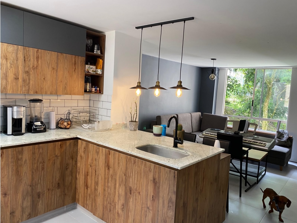 Apartamento En Venta Loma Del Indio Medellín — foto 2