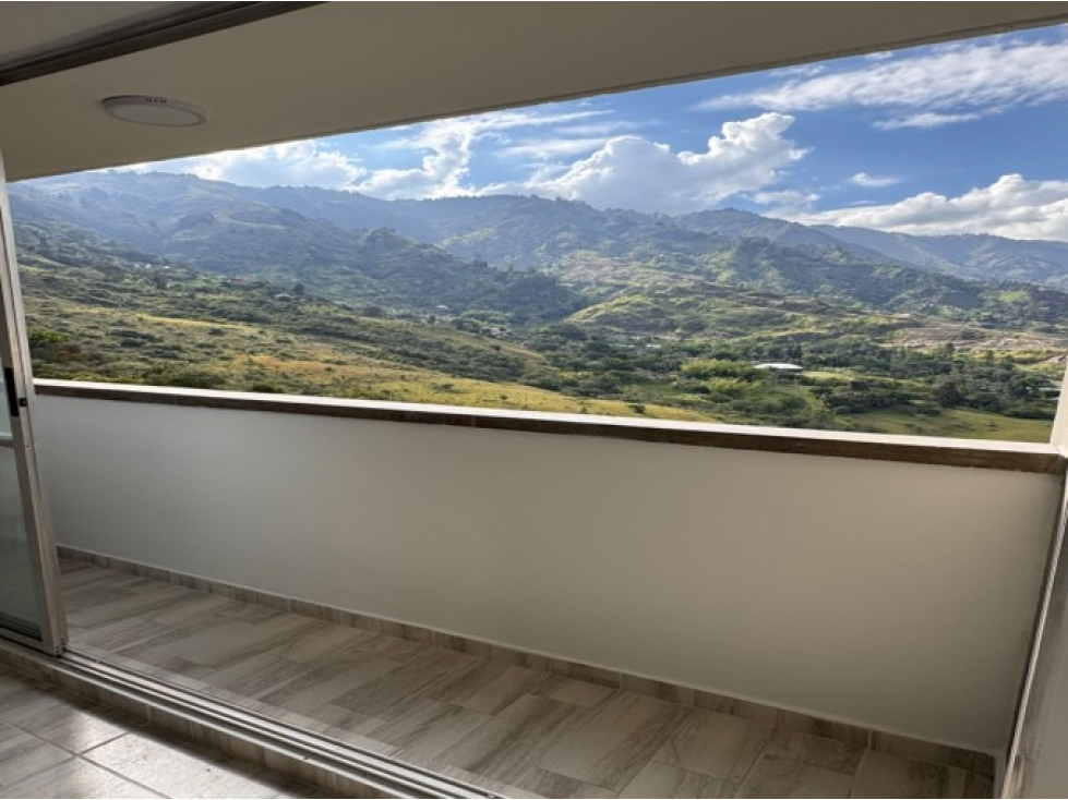 Apartamento En Arriendo Búcaros Bello
