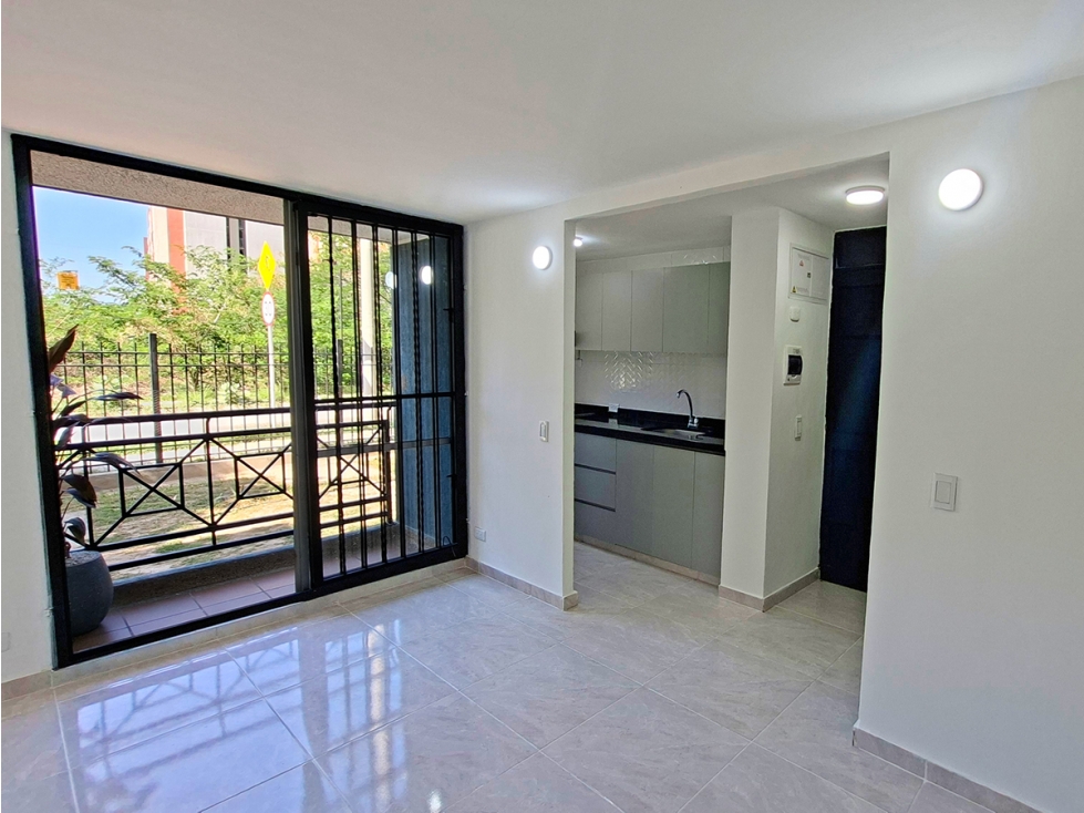 Apartamento en Venta Poblado, Reserva Curinca, Remodelado Santa Marta - 2