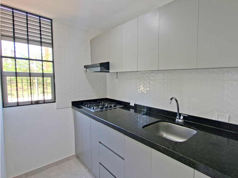 Apartamento en Venta Poblado, Reserva Curinca, Remodelado Santa Marta - 5