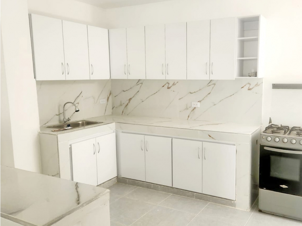 Casa en Venta en sector Buenavista, Remodelada, Santa Marta