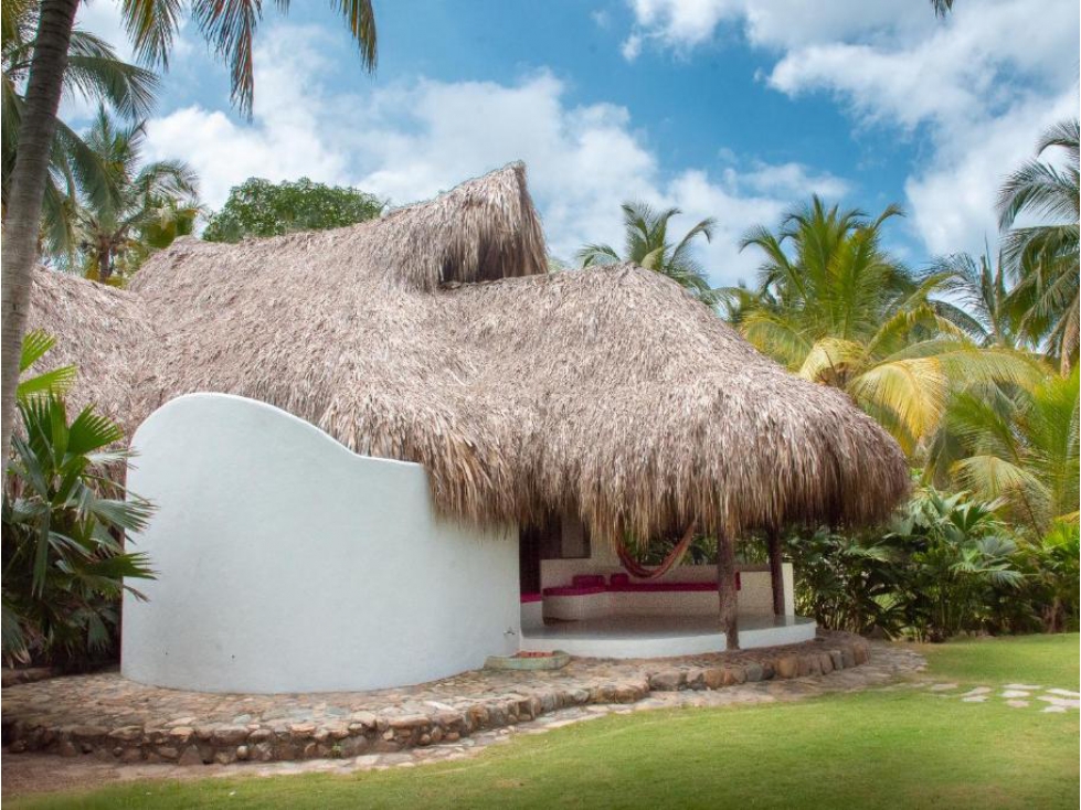 Ecolodge en Venta en Palomino, 100 metros frente de Playa, Colombia - 6