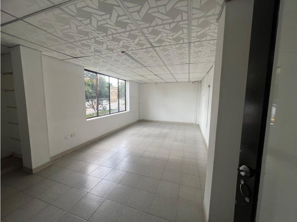 SE ARRIENDA LOCAL EN LA AVENIDA 19 - NORTE DE ARMENIA — foto 6