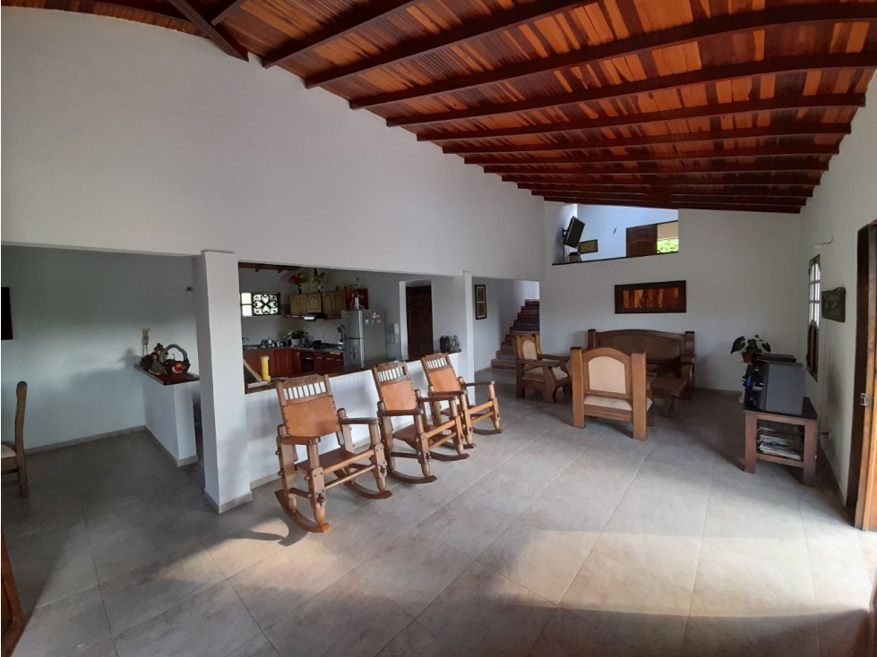 SE ARRIENDA CASA CAMPESTRE SECTOR DEL CAIMO - 3