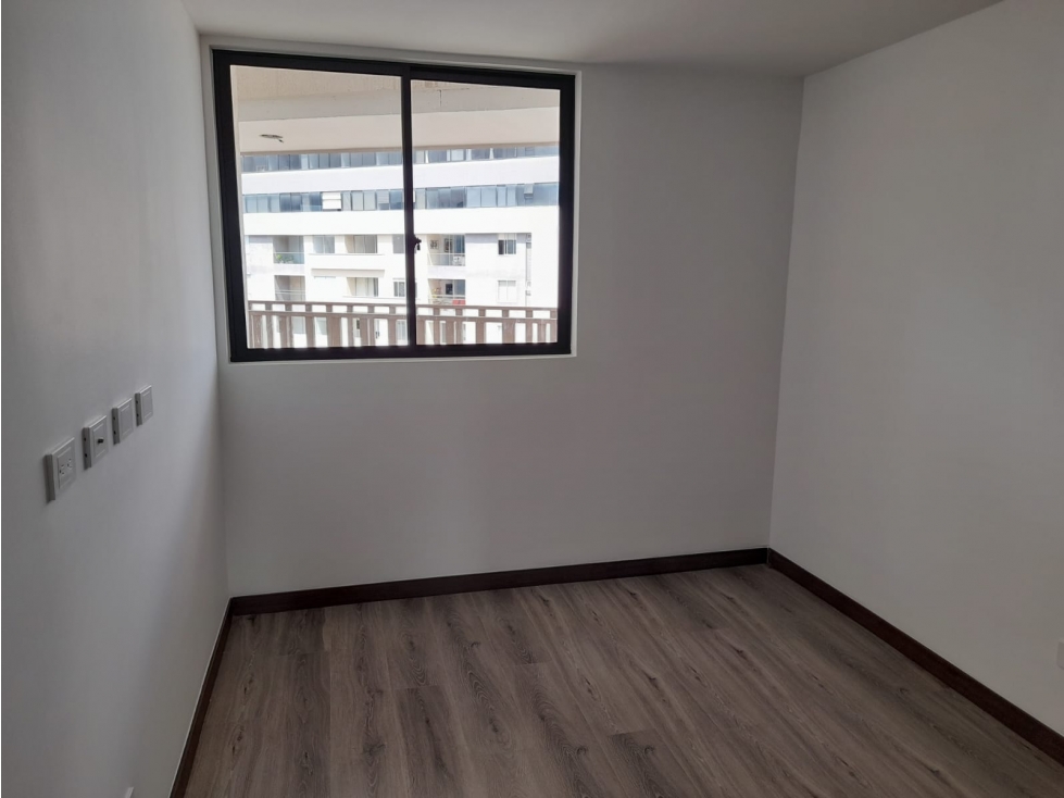 SE VENDE APARTAMENTO EN LA FORESTA - AVENIDA 19 NORTE — foto 4