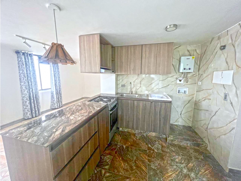 SE ARRIENDA APARTAMENTO EN EL EDIFICIO ARANJUEZ - SECTOR LA CASTELLANA - 3
