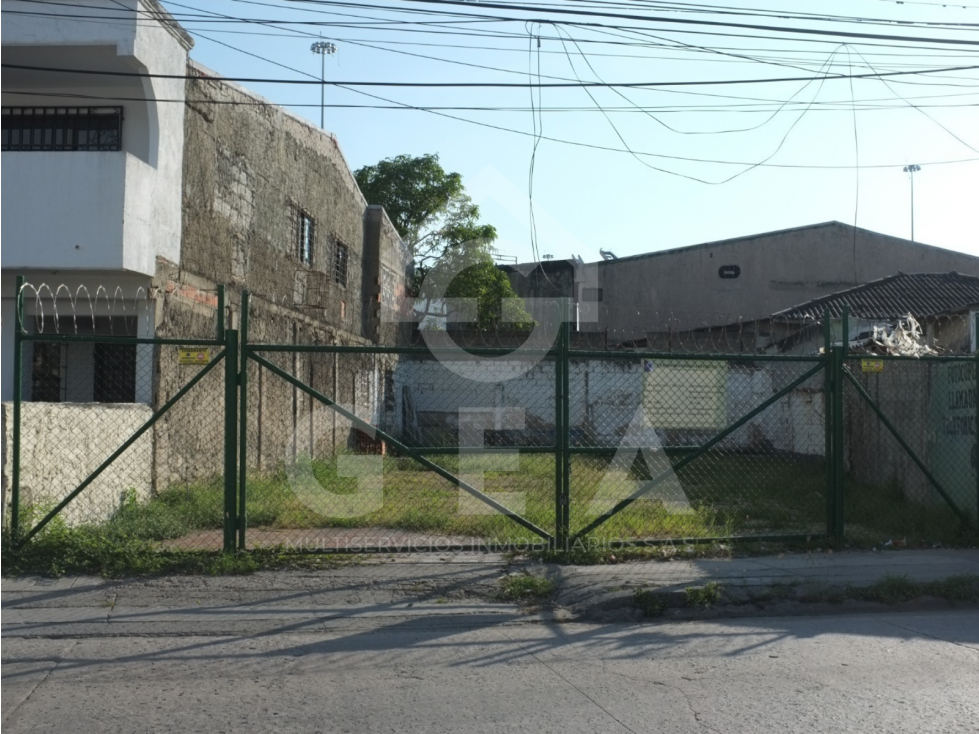 Venta de Lote, en Cartagena, en Manga Cuarta Avenida.