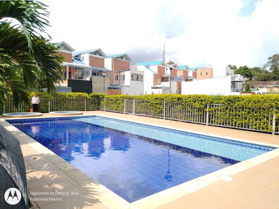 Casas Nuevas en Conjunto Cerrado en La Mesa Cundinamarca — foto 4