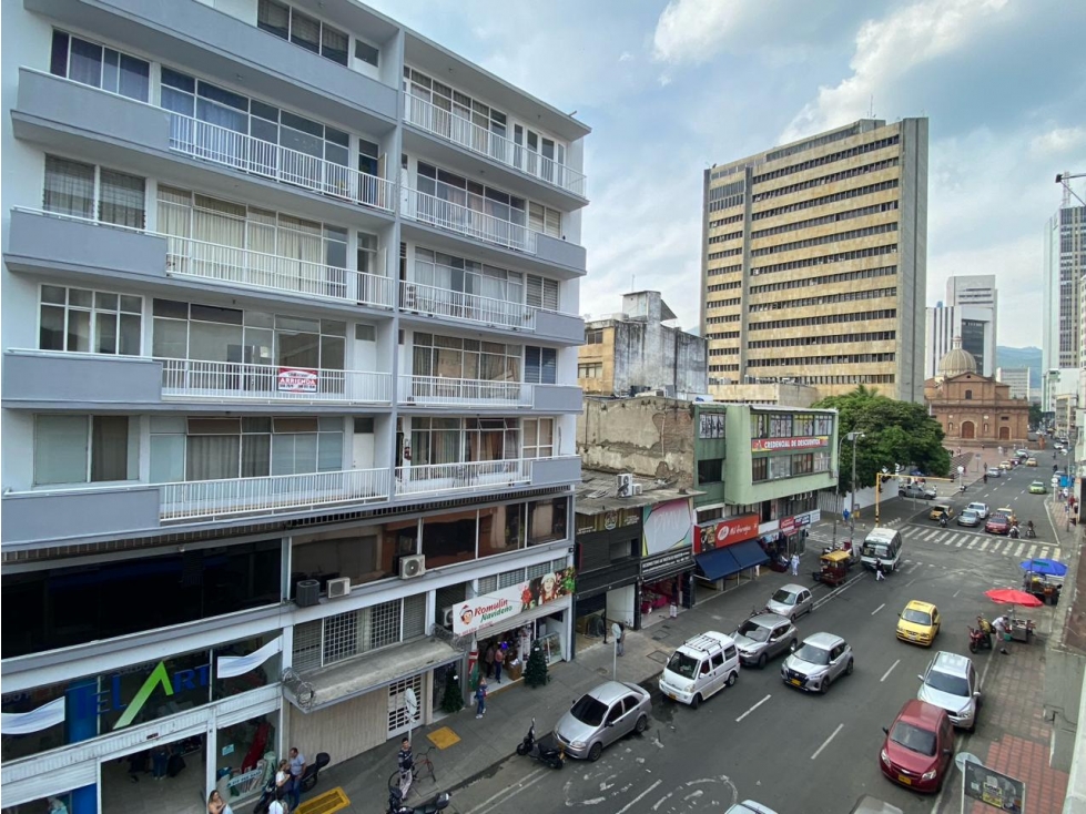 BODEGA EN ARRIENDO / CENTRO DE CALI CERCA AL ARISTI - 2
