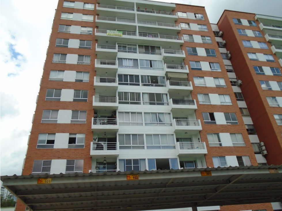 TERRAZAS DE CAÑASGORDAS CIUDAD JARDÍN