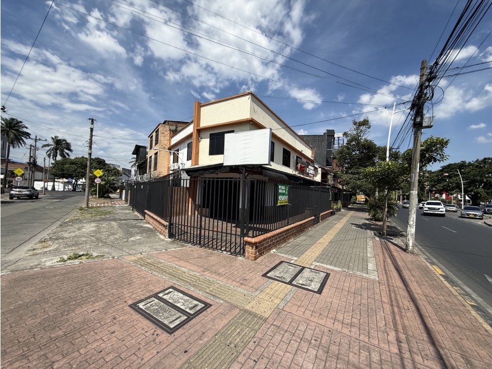 LOCALES / OFICINAS / COMERCIAL EN SAN FERNANDO — foto 2