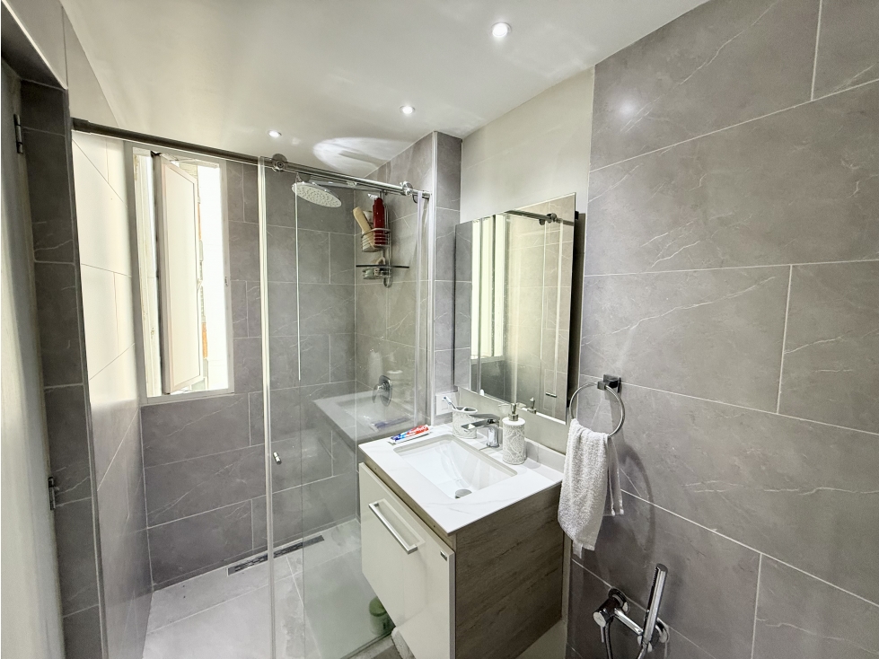 REMODELADO APARTAMENTO NUEVO CONDOMINIO PLAZA 50 - SANTA ANITA - SUR — foto 6
