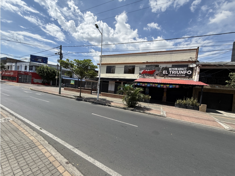 LOCALES / OFICINAS / COMERCIAL EN SAN FERNANDO — foto 6