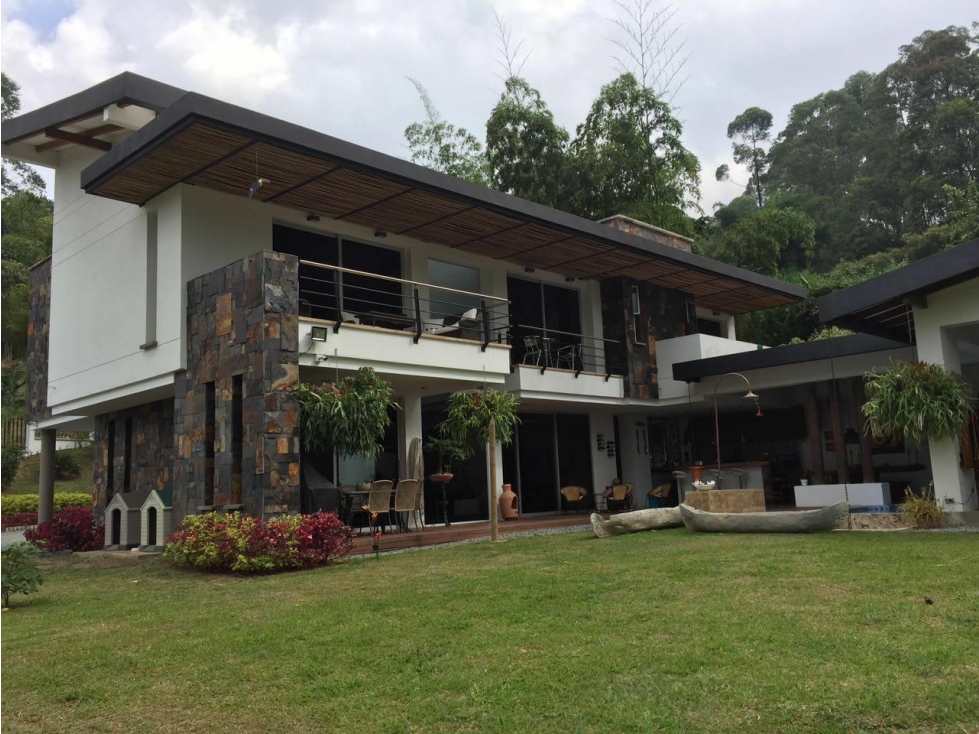 Venta Casa Campestre En Parcelaciòn Privada, En El Escobero