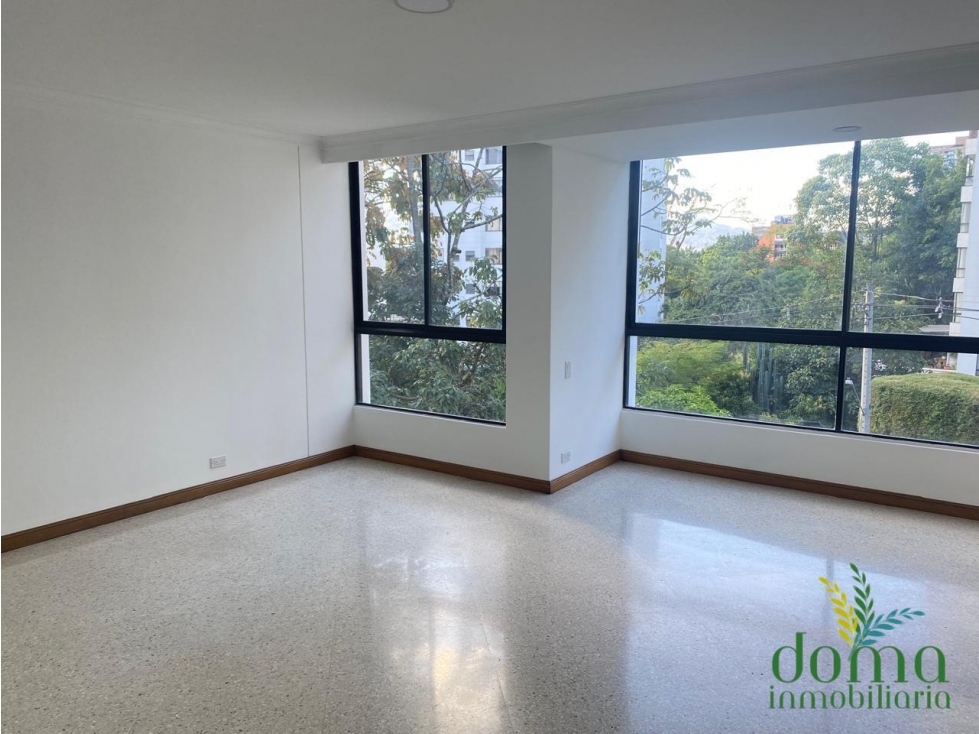 VENTA Y ARRIENDO APARTAMENTO EN PARTE BAJA DE EL POBLADO EXCELENTE! — foto 5