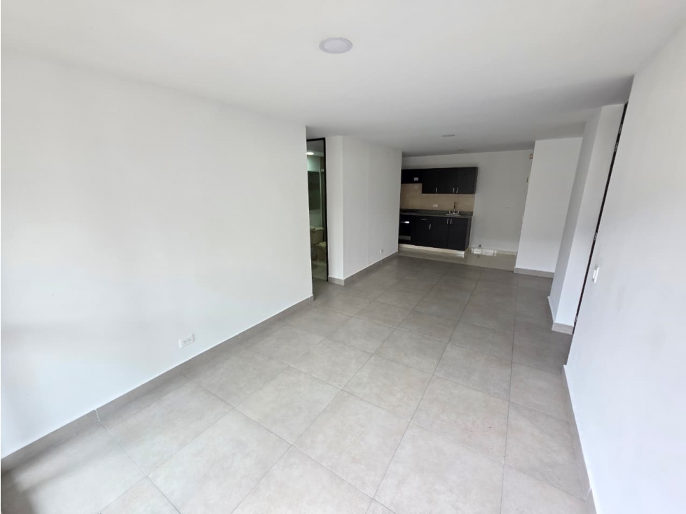 APARTAMENTO EN CIUDAD DEL RIO, MEDELLIN — foto 4