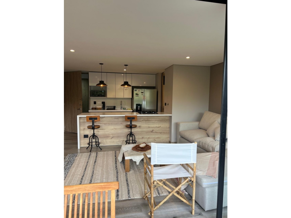 APARTAMENTO CON ESTUDIO PARA VENTA O ARRIENDO, EN UNIDAD EN EL RETIRO