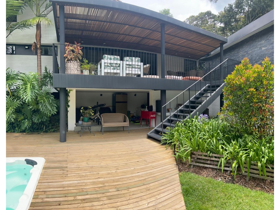 CASA EN EL RETIRO, SECTOR FIZEBAD