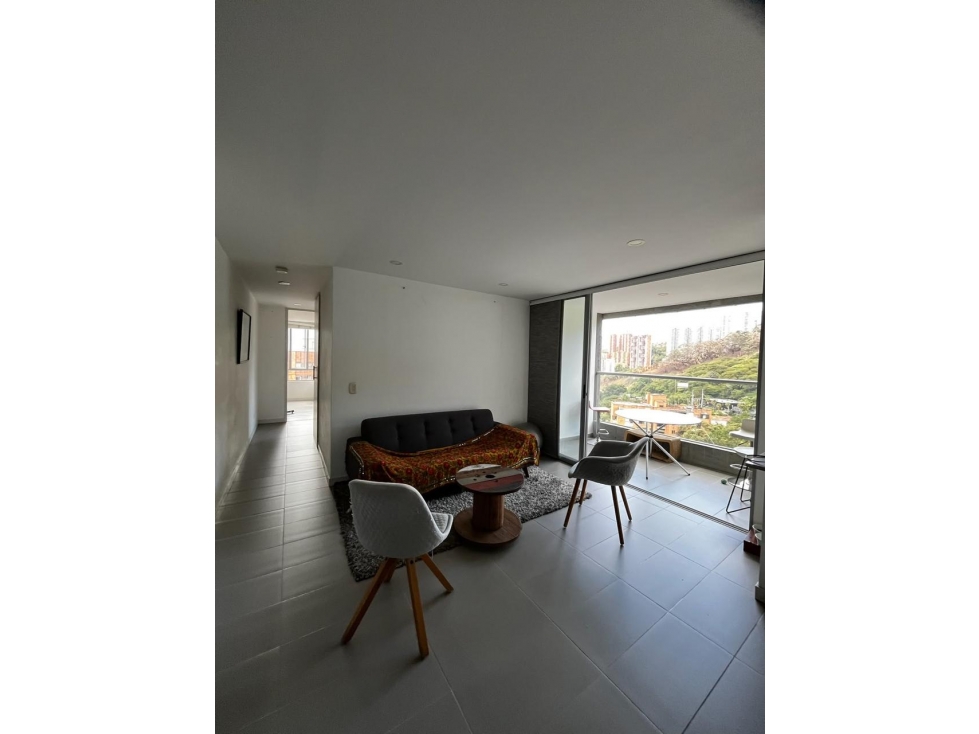APARTAMENTO EN VENTA, EN EL POBLADO PARTE BAJA LAS PALMAS