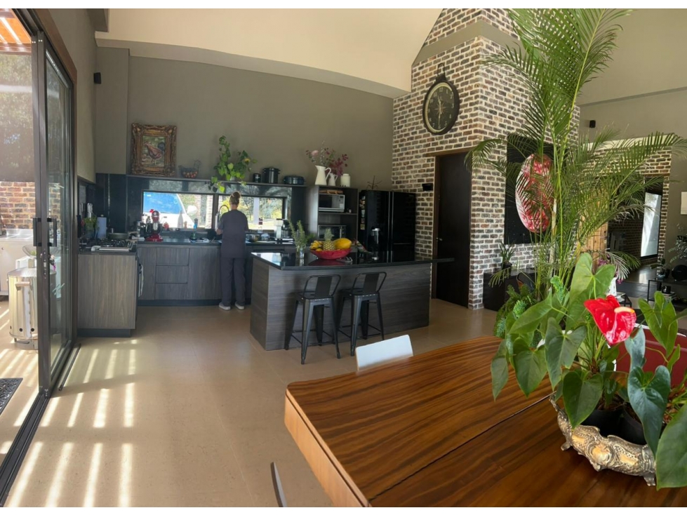 VENDO Y ARRIENDO HERMOSA CASA INDEPENDIENTE EN RIONEGRO — foto 2