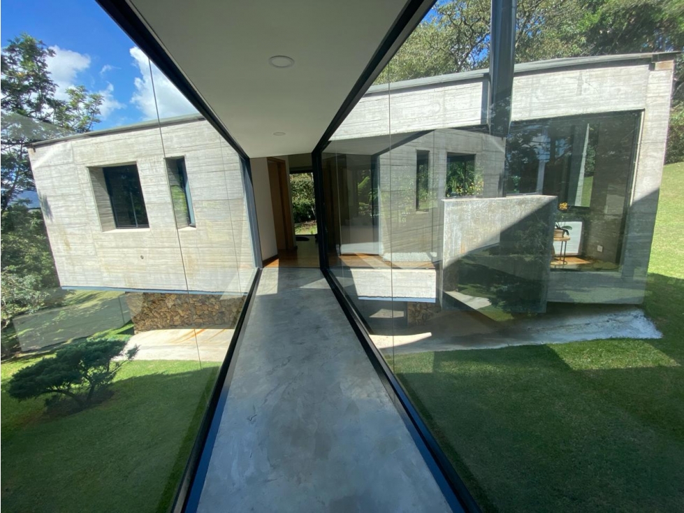 VENTA ARRIENDO CASA FINCA EN LA CEJA, DISEÑO ÚNICO, HERMOSOS PAISAJES — foto 6