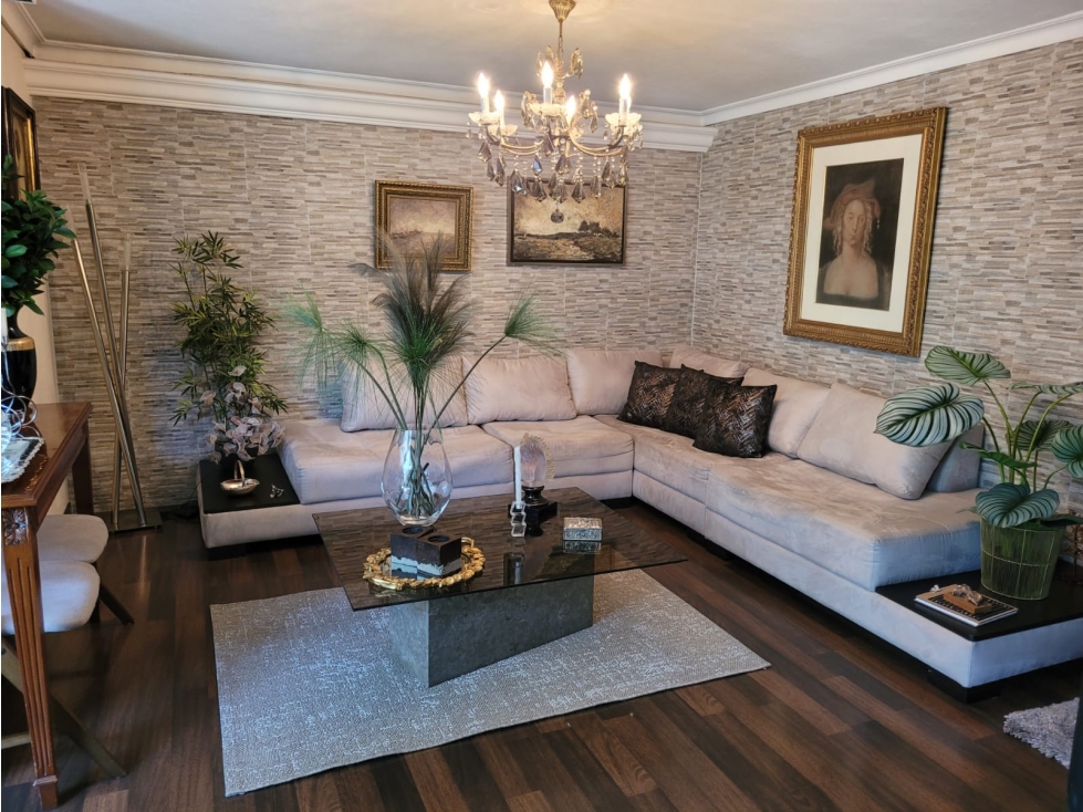 VENTA ESPECTACULAR CASA EN URBANIZACIÒN CERRADA, ENVIGADO
