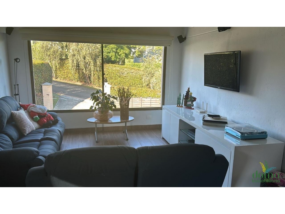 VENTA ESPECTACULAR CASA, EN RIONEGRO CON ALCOBA EN EL PRIMER PISO — foto 6