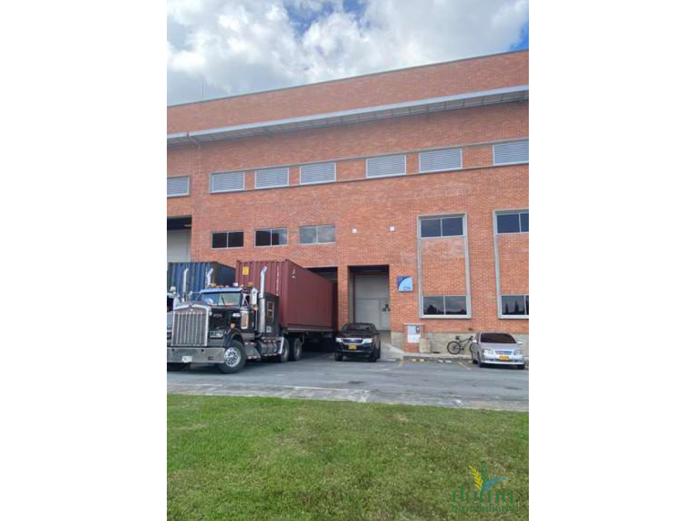 EN VENTA BODEGA EN ZONA FRANCA, RIONEGRO - 1