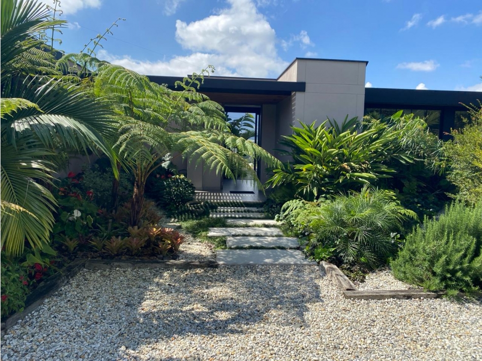 Venta espectacular casa ubicada en La Ceja, Antioquia — foto 2