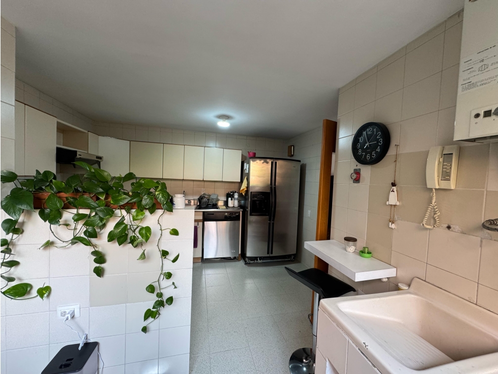 EN VENTA AMPLIO APARTAMENTO EN EXCLUSIVO SECTOR DE EL POBLADO — foto 6